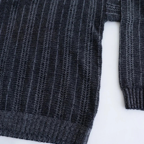 Vintage Croft  & Barrow Gray and Black 3D Pattern Crew Neck Sweater XL (8% Wool) - Picture 5 of 9